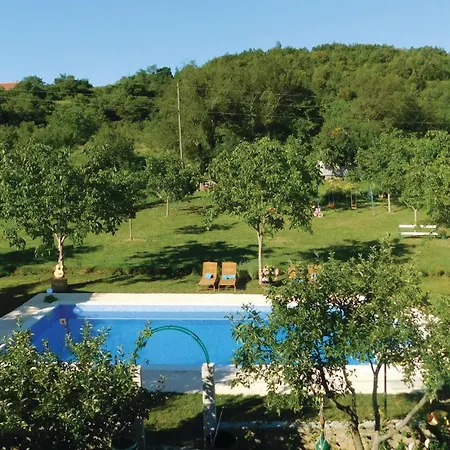 Holiday home Stunning In