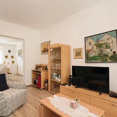 Holiday home Stunning In Ruzic