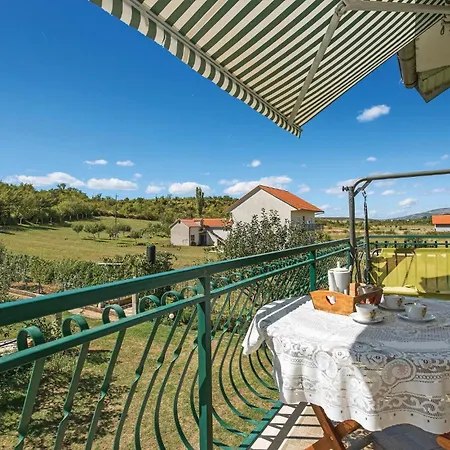 Stunning In Holiday home *