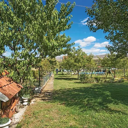 Holiday home Stunning In Ruzic